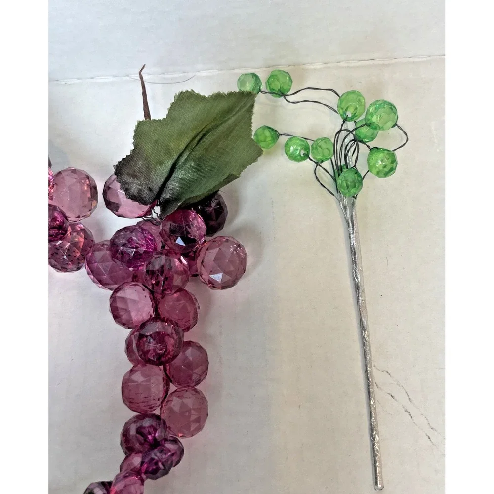 Vintage Acrylic Lucite 6